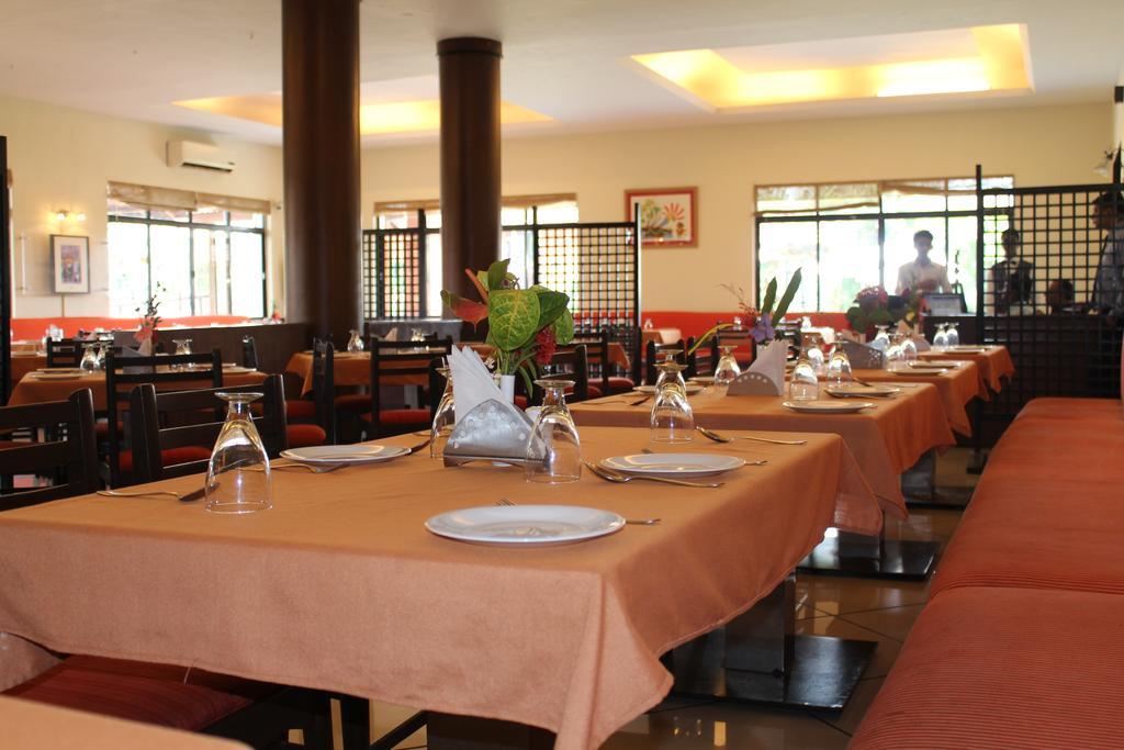 The International Centre Goa Hotel Panadzsi Kültér fotó