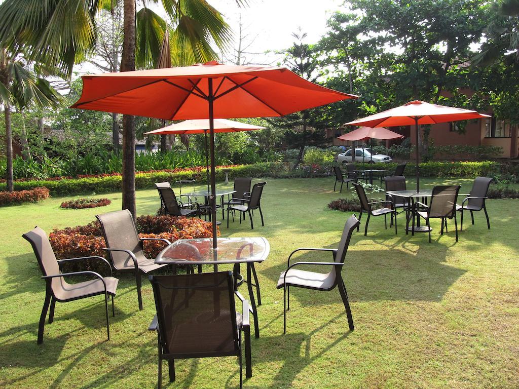 The International Centre Goa Hotel Panadzsi Kültér fotó