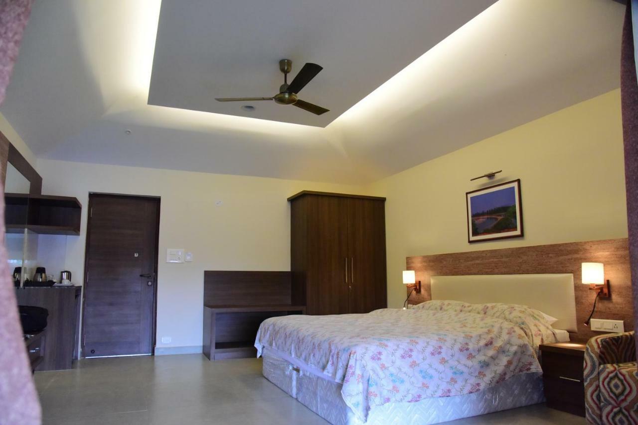 The International Centre Goa Hotel Panadzsi Kültér fotó